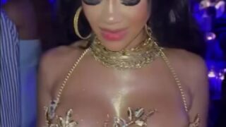 saweetie Show Big Boobs And Bouncing Ass Lewd